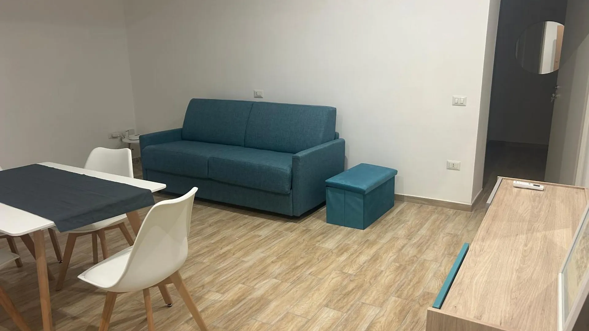 La Suite Di Peppe Al Centro Storico Neapel