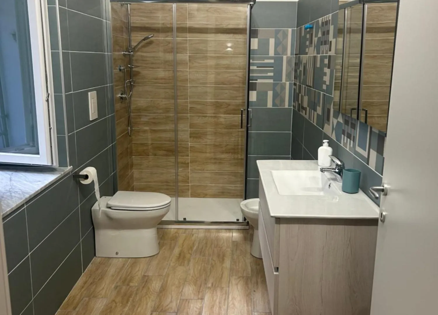 Holiday home La Suite Di Peppe Al Centro Storico Naples Italy