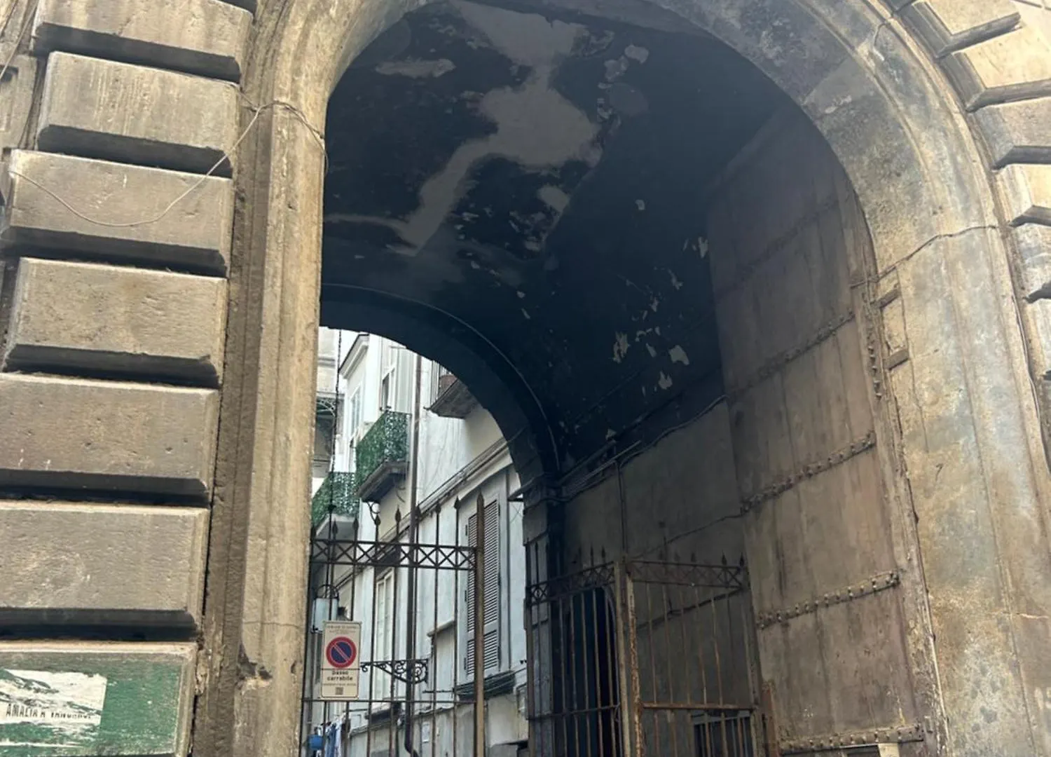 Holiday home La Suite Di Peppe Al Centro Storico Naples