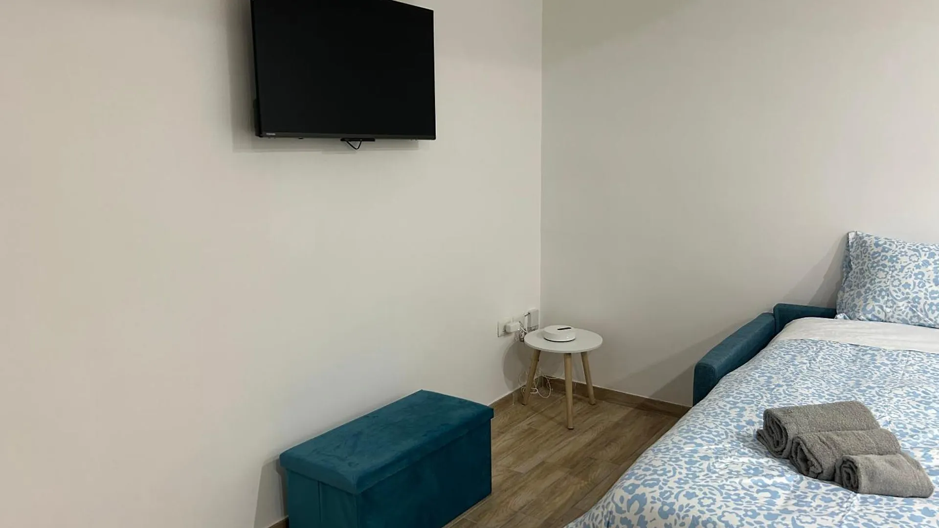 La Suite Di Peppe Al Centro Storico Naples Holiday home